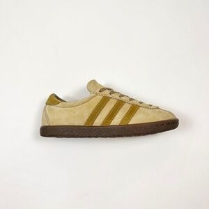 Adidas Tobacco Pantone Mesa GY7396